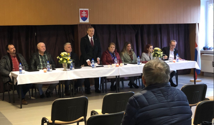 Aktuality / Ustanovujúce zasadnutie Obecného zastupiteľstva 22.11.2022 - foto